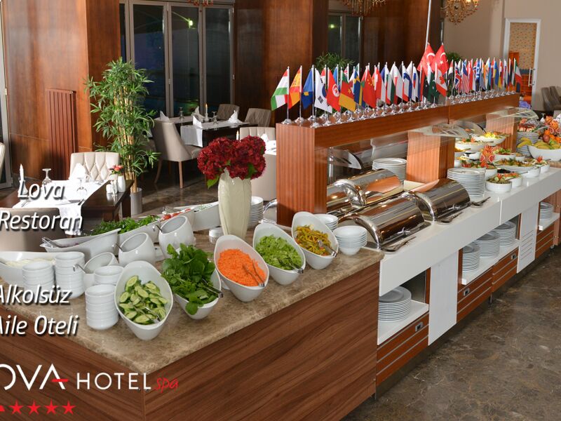 Lova Hotel & SPA