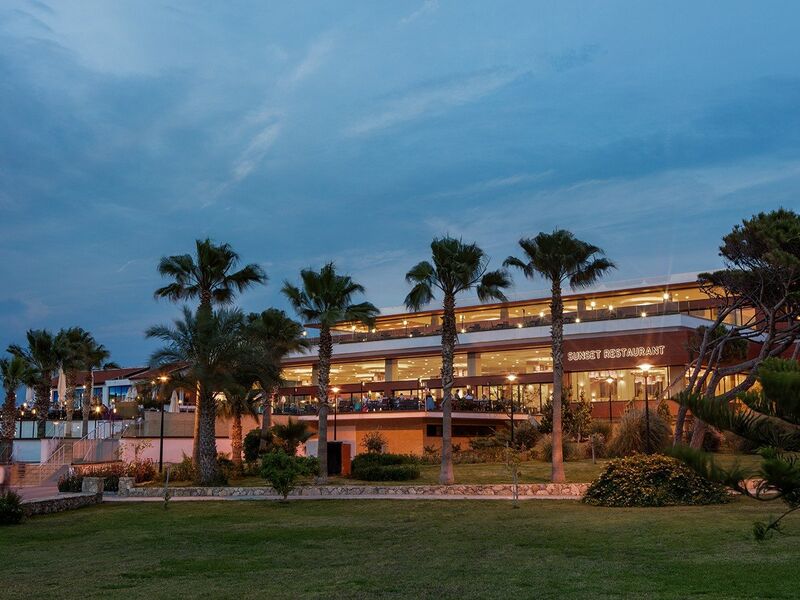 Acapulco Resort Convention Spa