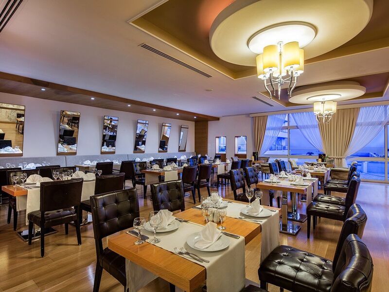 Acapulco Resort Convention Spa