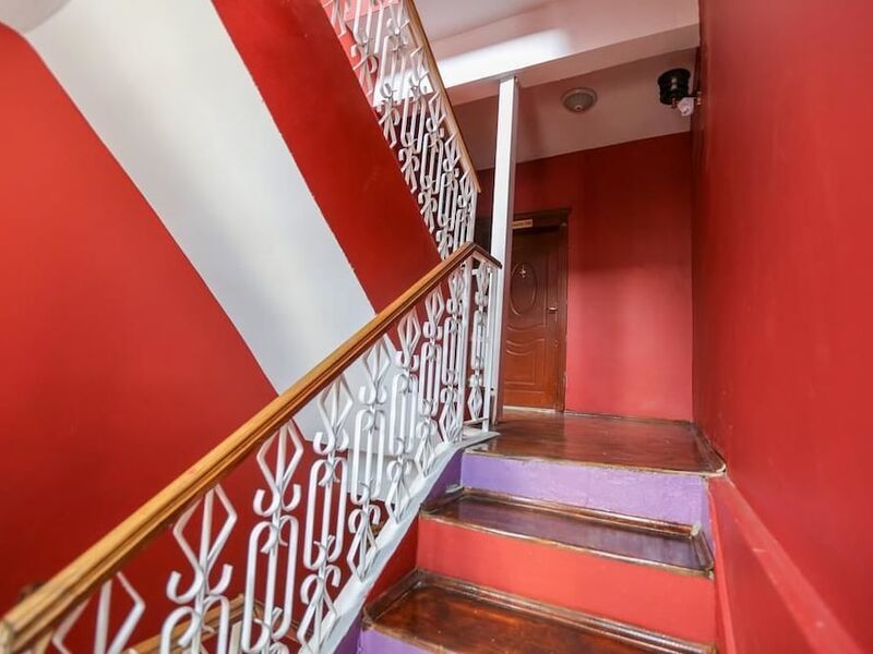 Van Backpackers Hostel