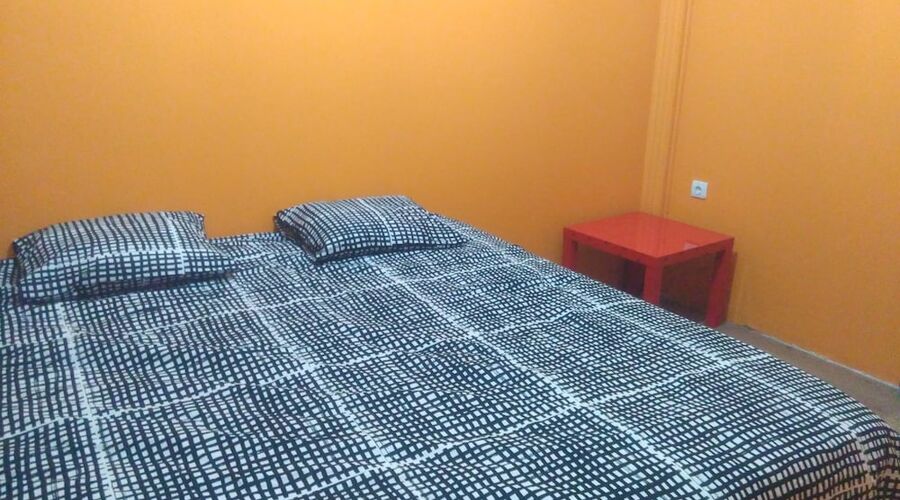 Van Backpackers Hostel