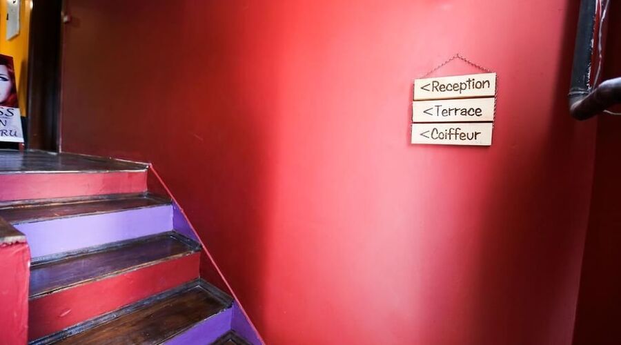 Van Backpackers Hostel