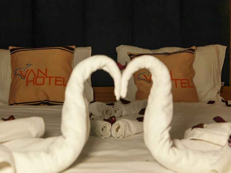 Van Hotel