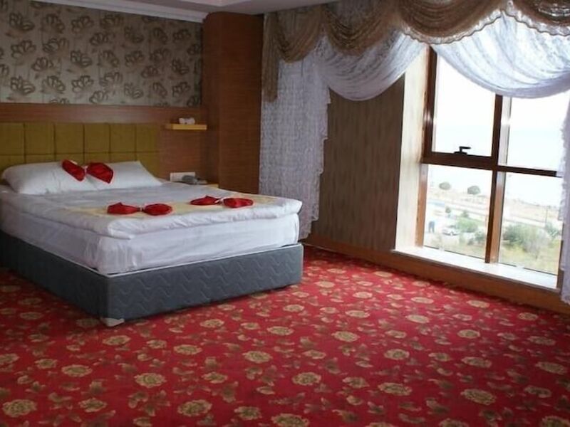 Nevan Suite Hotel