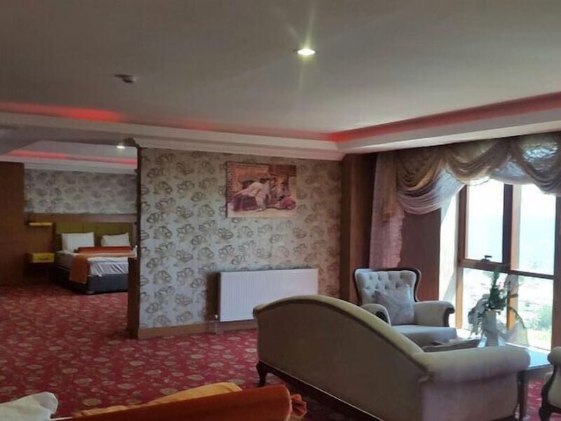 Nevan Suite Hotel