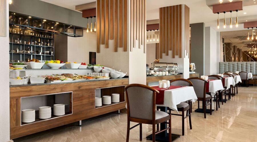 Ramada by Wyndham Van