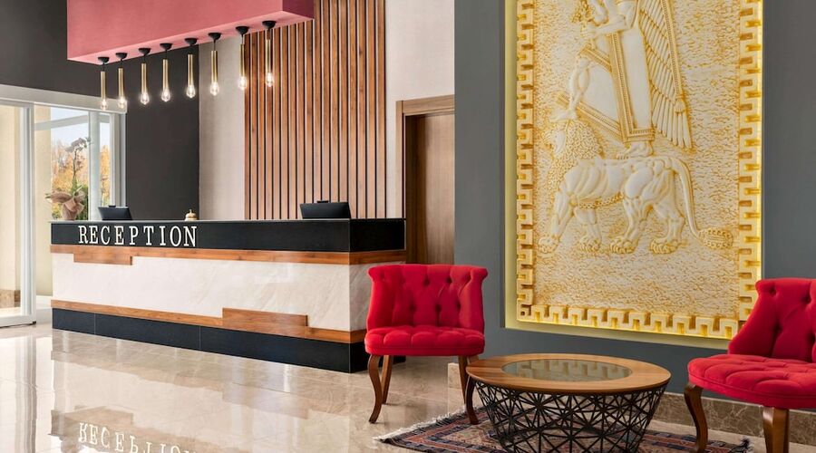 Ramada by Wyndham Van