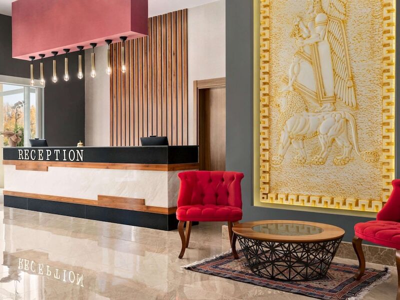 Ramada by Wyndham Van