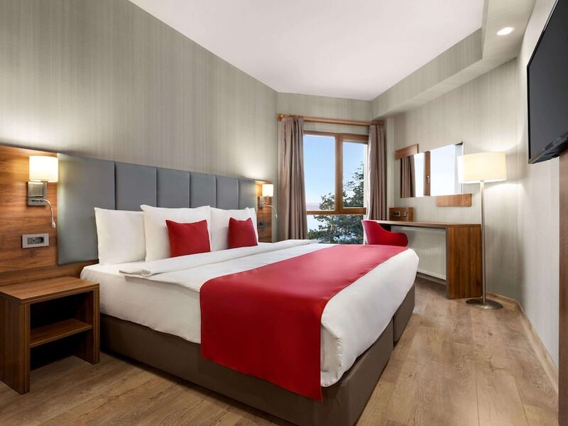 Ramada by Wyndham Van