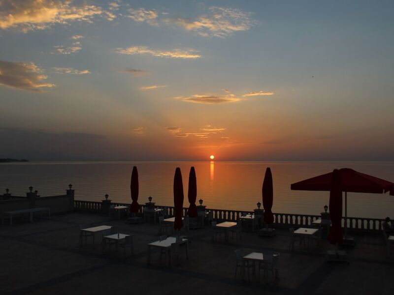 Ramada by Wyndham Van