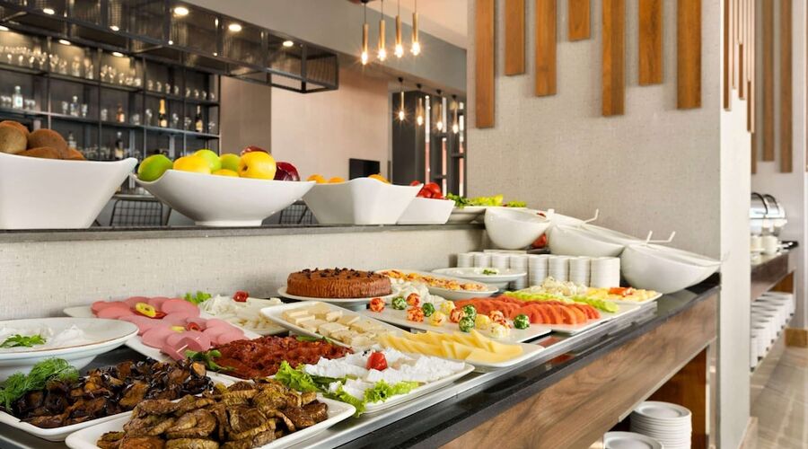 Ramada by Wyndham Van