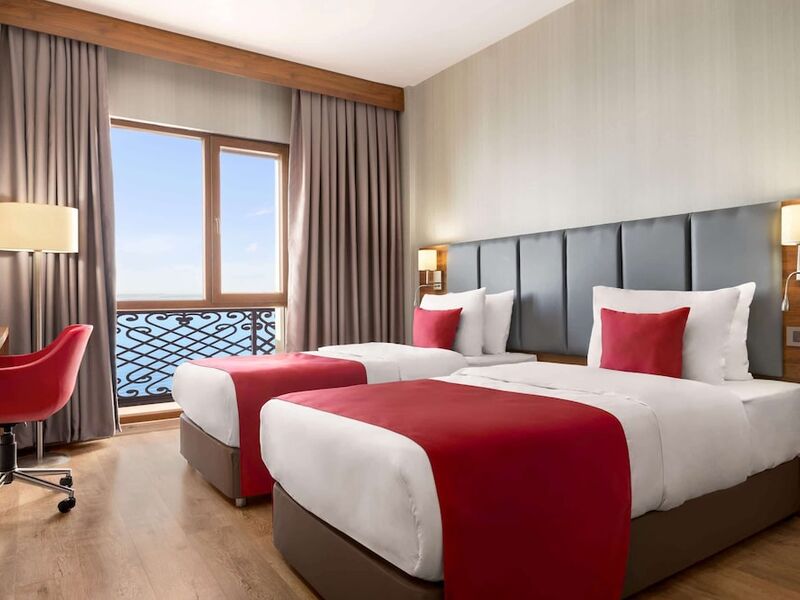 Ramada by Wyndham Van