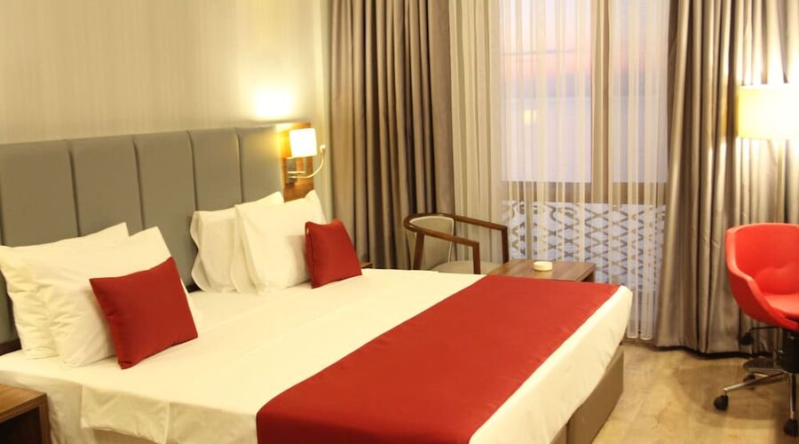 Ramada by Wyndham Van