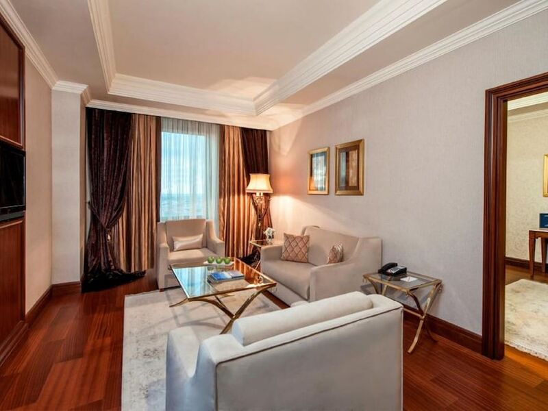 Elite World Van Hotel