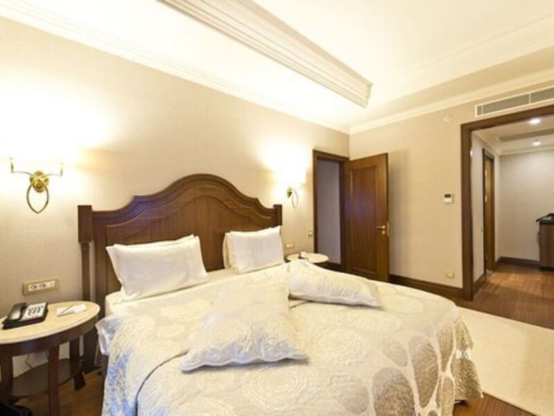 Elite World Van Hotel