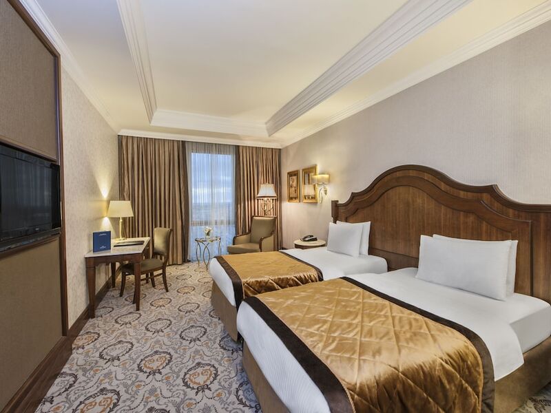 Elite World Van Hotel