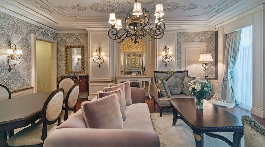 Elite World Van Hotel