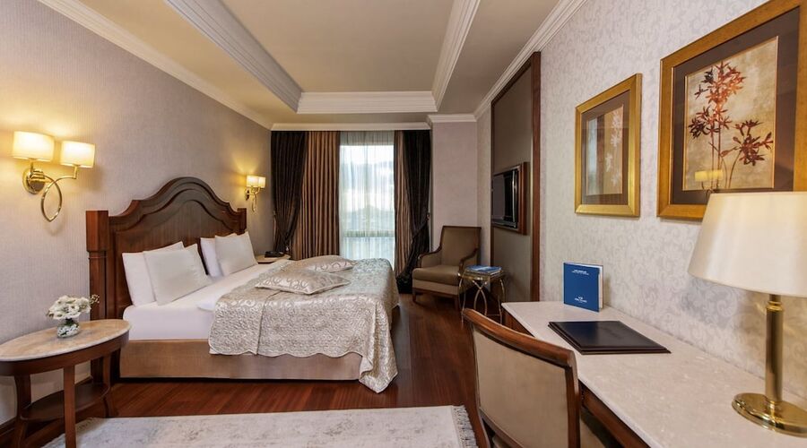 Elite World Van Hotel