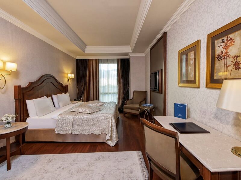 Elite World Van Hotel