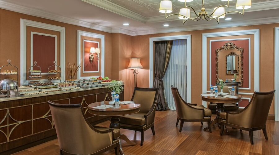 Elite World Van Hotel