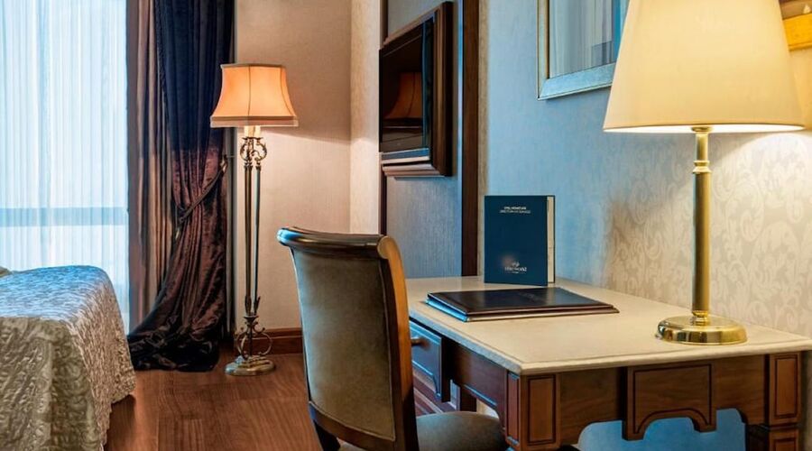 Elite World Van Hotel