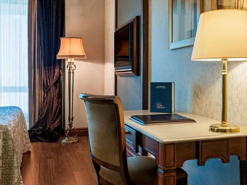 Elite World Van Hotel