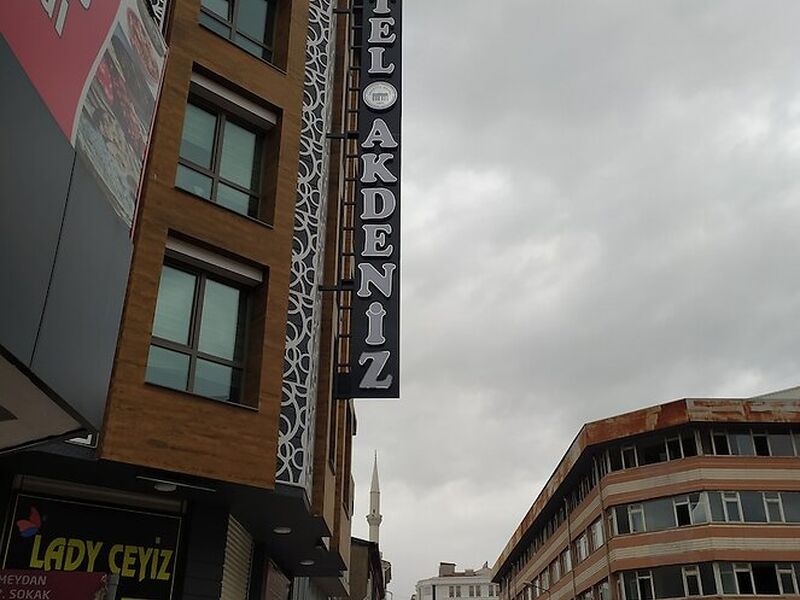 Akdeniz Van Otel