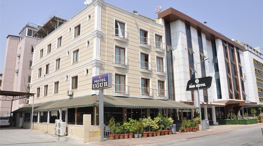 Ugur Hotel