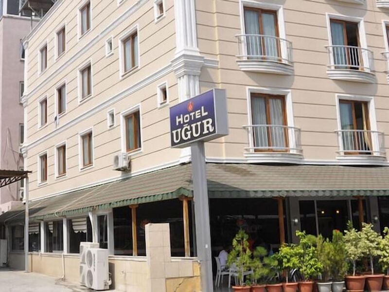 Ugur Hotel