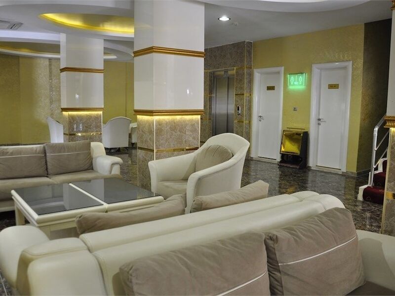 Ugur Hotel