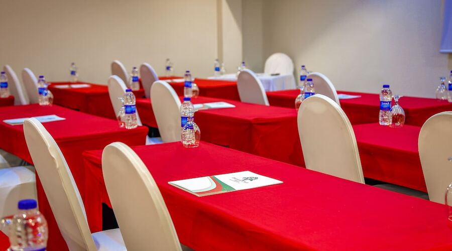 İstanbul Airport Durusu Club Hotel