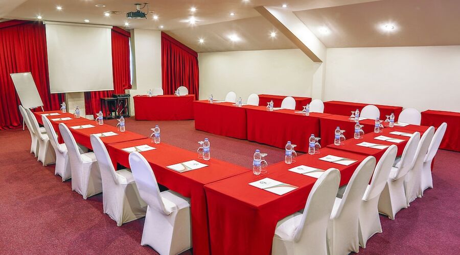 İstanbul Airport Durusu Club Hotel