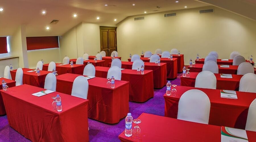 İstanbul Airport Durusu Club Hotel