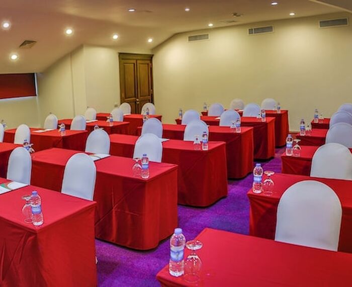 İstanbul Airport Durusu Club Hotel