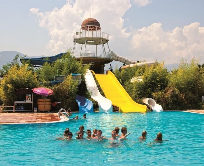 Presa Di Finica Hotel & Suites