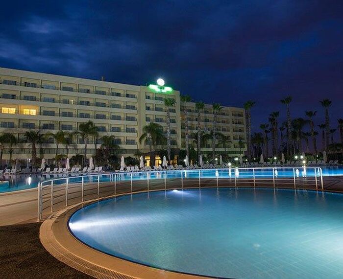 Presa Di Finica Hotel & Suites