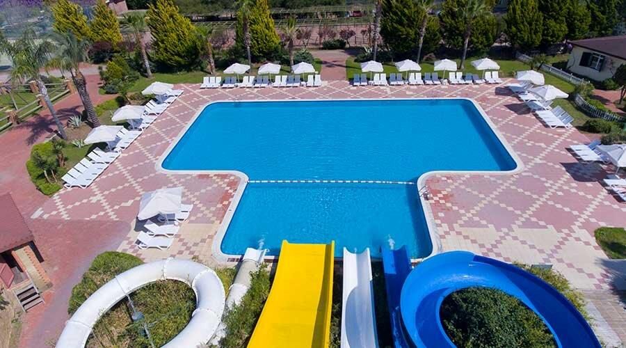 Presa Di Finica Hotel & Suites