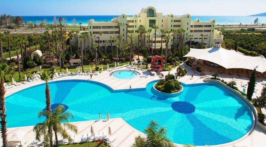 Presa Di Finica Hotel & Suites