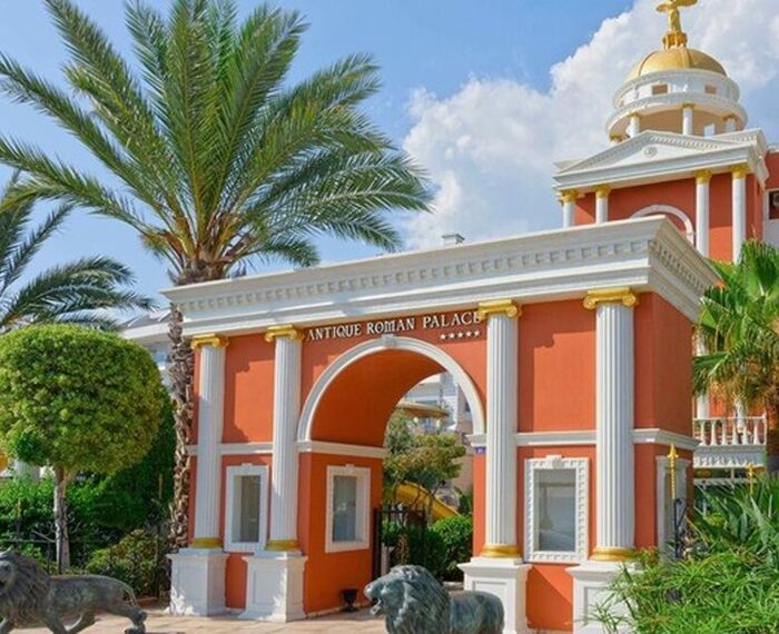 ANTIQUE ROMAN PALACE