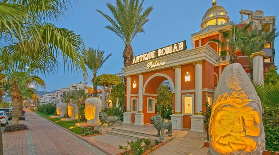 ANTIQUE ROMAN PALACE