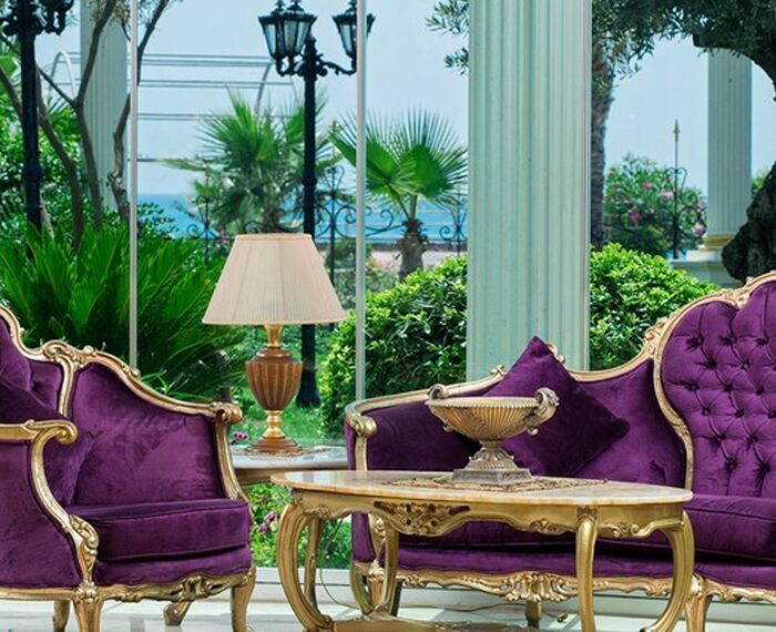 ANTIQUE ROMAN PALACE