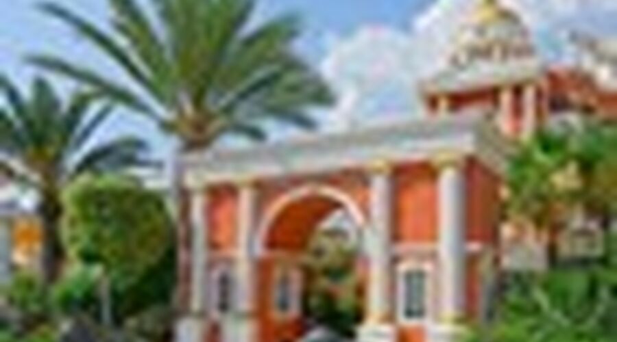 ANTIQUE ROMAN PALACE