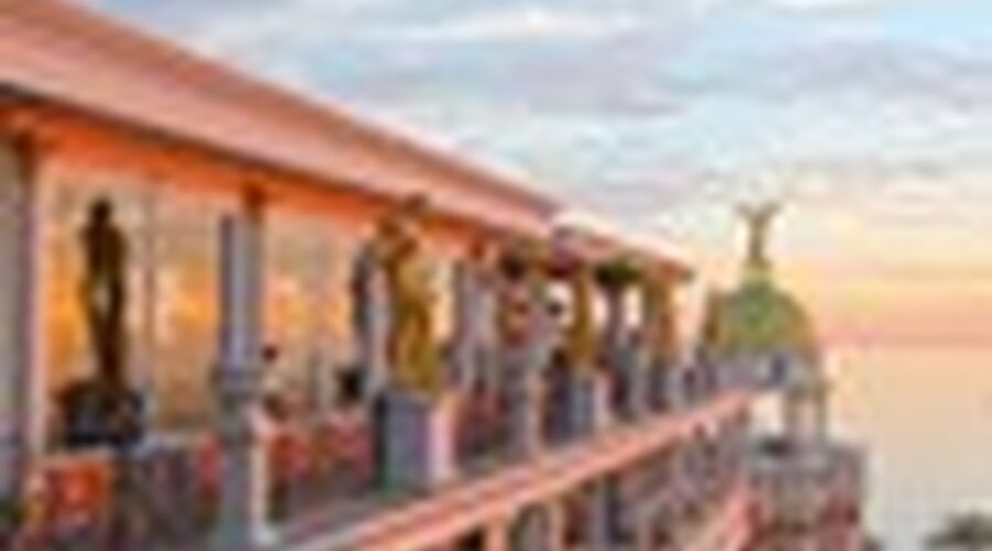 ANTIQUE ROMAN PALACE