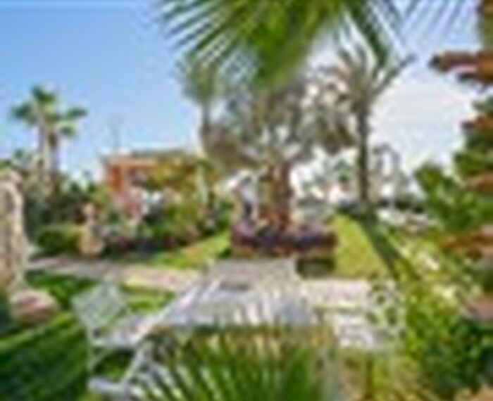 ANTIQUE ROMAN PALACE