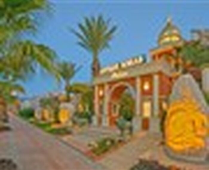 ANTIQUE ROMAN PALACE