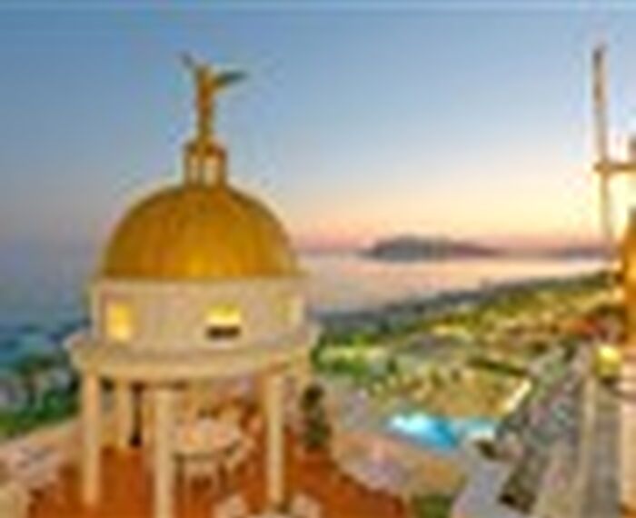 ANTIQUE ROMAN PALACE