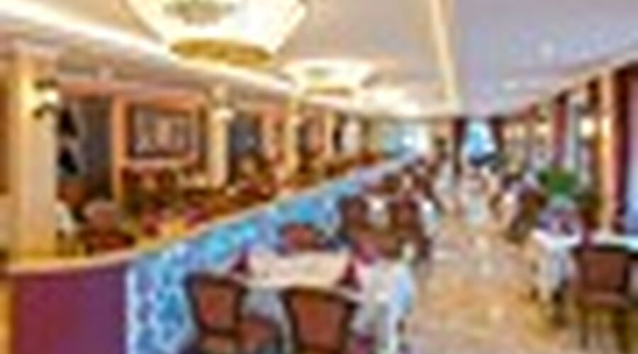 ANTIQUE ROMAN PALACE