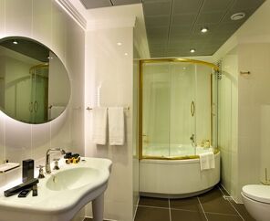 Black Bird Termal Otel