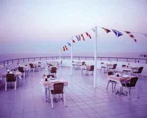 CATAMARAN RESORT HOTEL