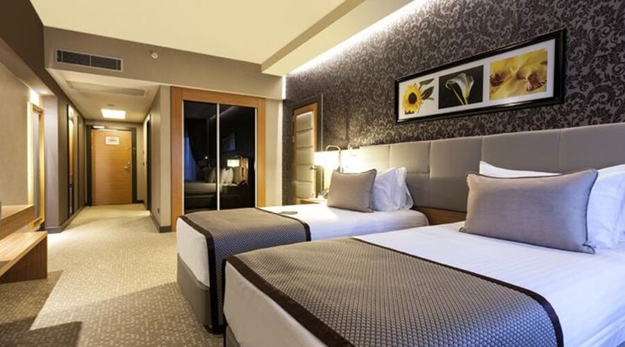 RAMADA PLAZA BY WHNDHAM İZMİT